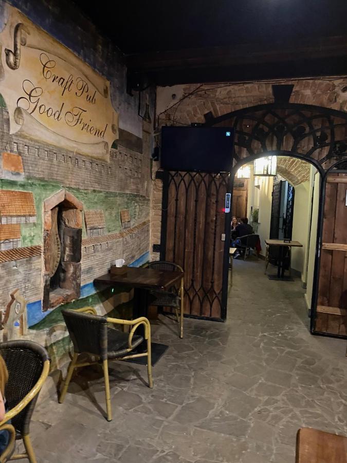Апартаменти у Львові на вулиці Лесі Українки 19/13 Экстерьер фото